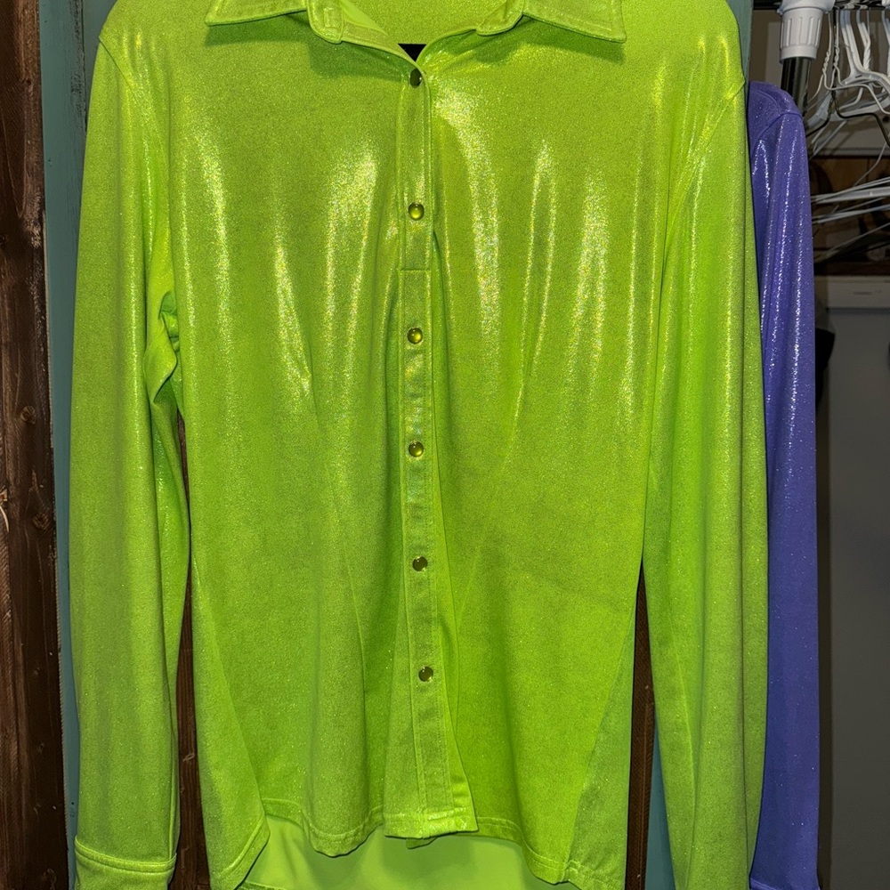 Vibrant Green Button Down Shirt with Lustrous Finish